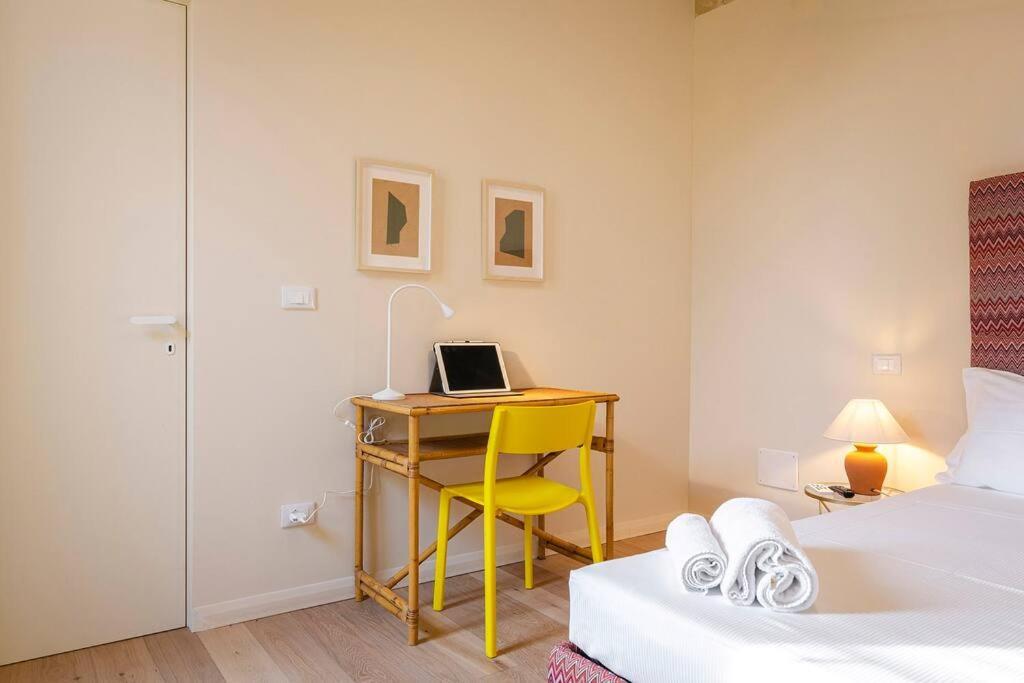 Casa Aldrovandi: Elegante E In Centro Storico Bologna Eksteriør bilde