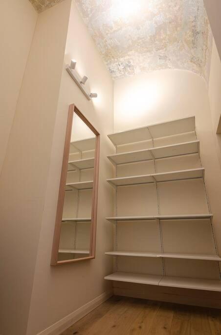 Casa Aldrovandi: Elegante E In Centro Storico Bologna Eksteriør bilde
