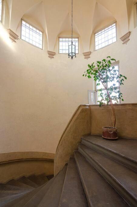 Casa Aldrovandi: Elegante E In Centro Storico Bologna Eksteriør bilde